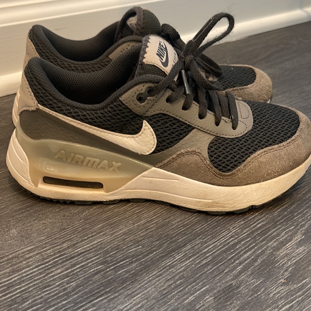 Boys Nike Airmax